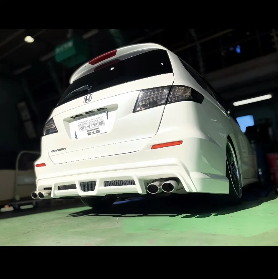 HONDA / ODYSSEY　リアバンパー交換