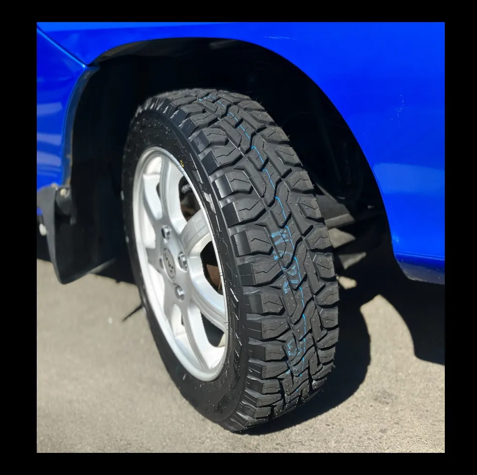 SUBARU/SAMBER VAN　タイヤ交換